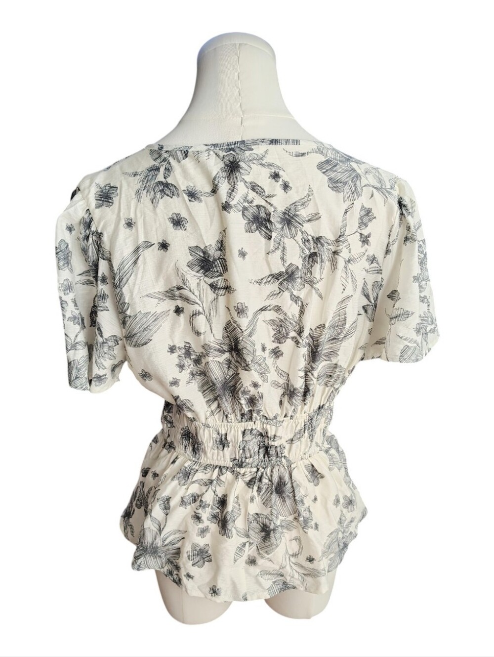 Mine Anthropologie White Summer Lightweight Black Toile Floral Blouse Size Large - Picture 3 of 11